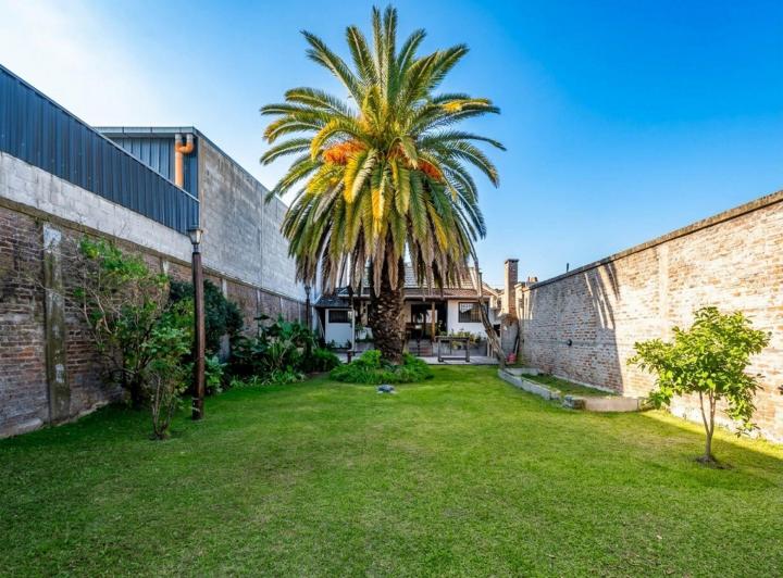 Casa · 82m² · 3 Ambientes · 2 Cocheras