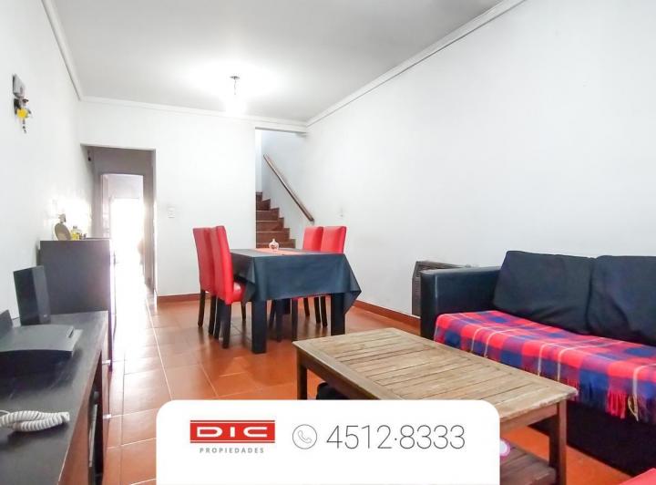 Casa · 85m² · 3 Ambientes · 1 Cochera