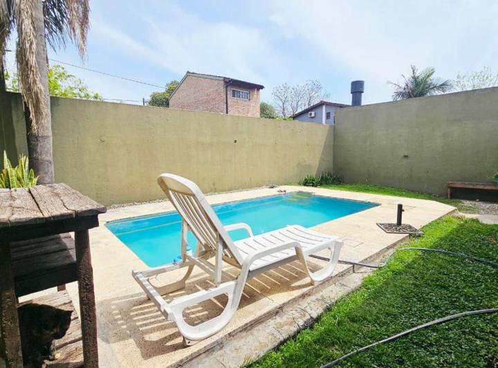 Casa · 120m² · 3 Ambientes · 2 Cocheras