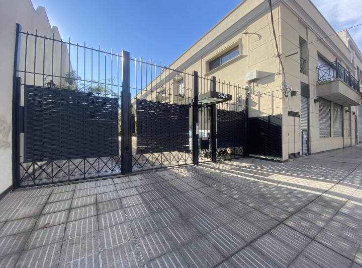 Casa · 122m² · 4 Ambientes · 1 Cochera