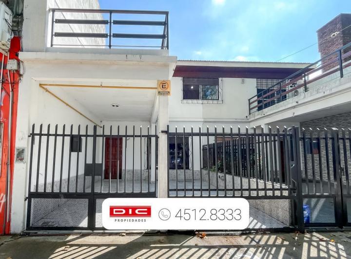 Casa · 95m² · 4 Ambientes · 1 Cochera