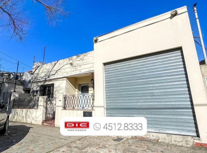 Casa · 140m² · 4 Ambientes · 1 Cochera