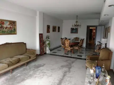 Departamento en Venta en Martin, Rosario
