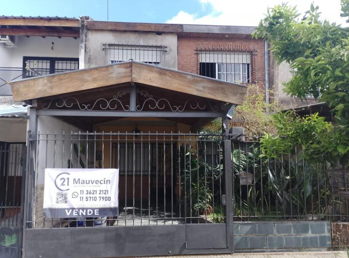 Casa · 115m² · 6 Ambientes · 1 Cochera