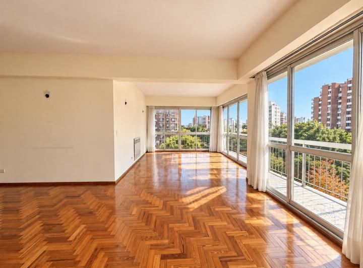 Departamento · 167m² · 4 Ambientes · 2 Cocheras