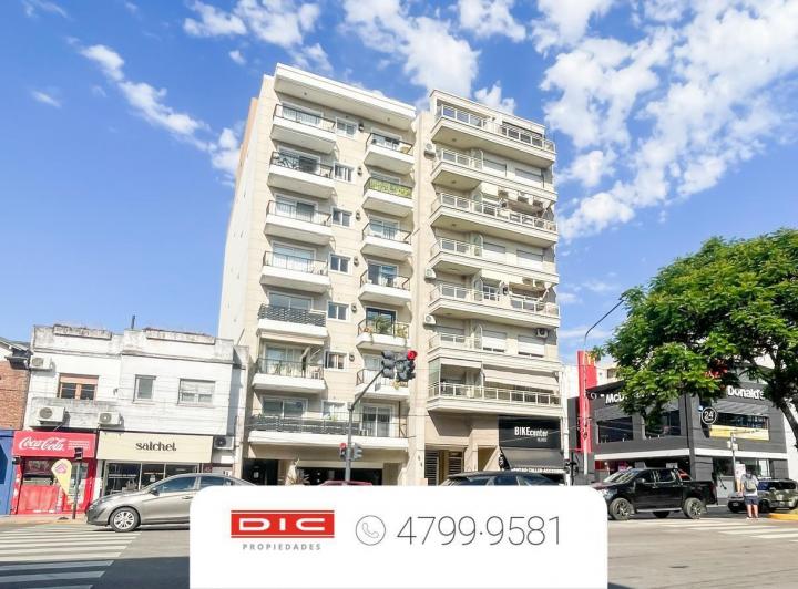 Departamento · 100m² · 4 Ambientes · 1 Cochera