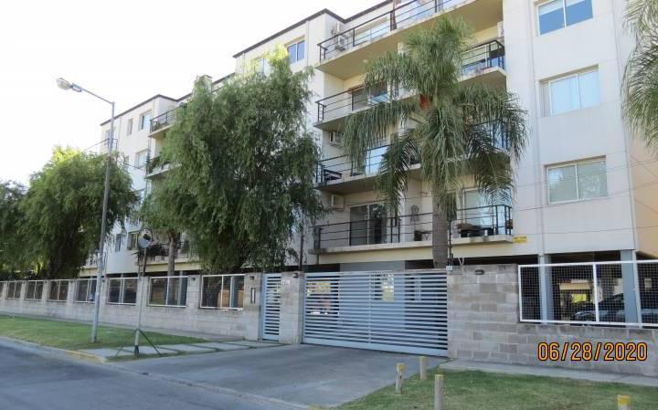Departamento · 50m² · 2 Ambientes · 1 Cochera