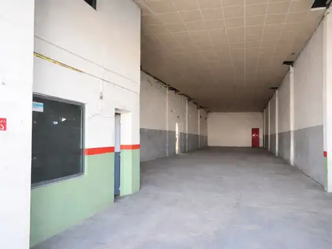 En venta galpones estratégicos sobre av. libertad.