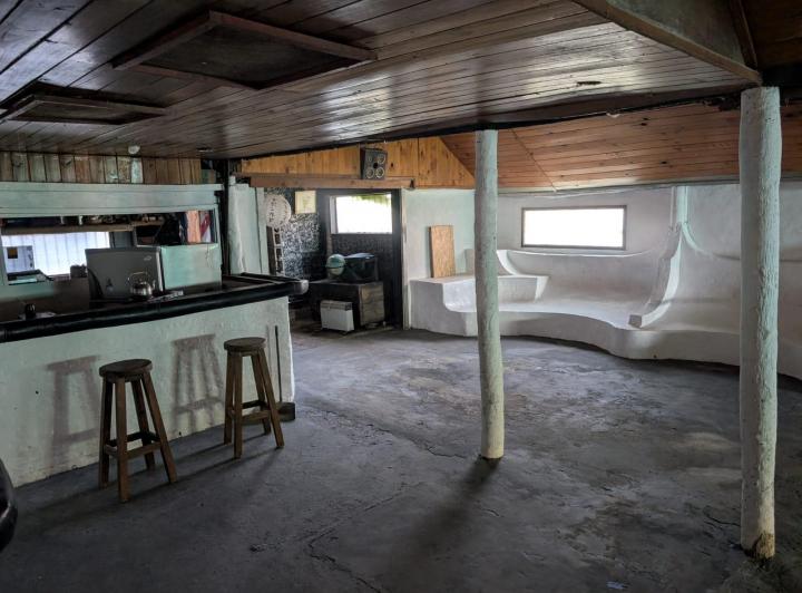 Bodega-Galpón · 200m² · 3 Ambientes · 1 Cochera