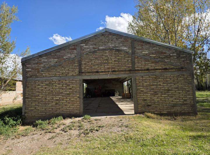 Local comercial · 900m²