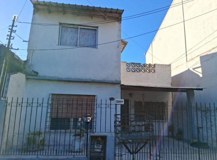 Casa · 103m² · 6 Ambientes · 1 Cochera
