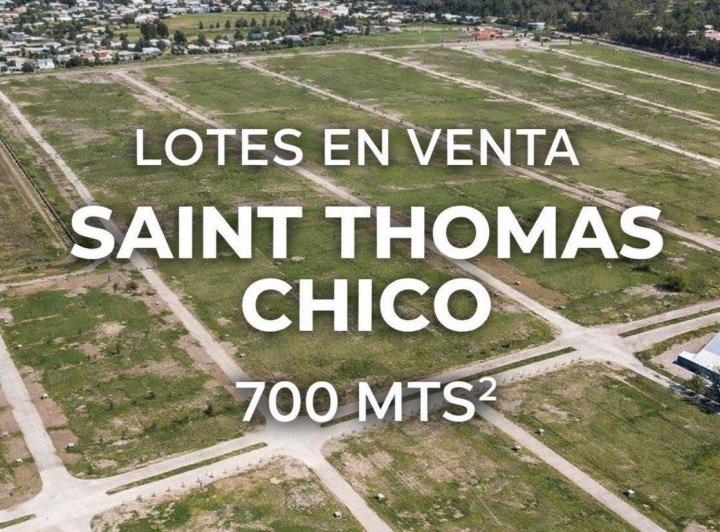 Terreno · 700m²