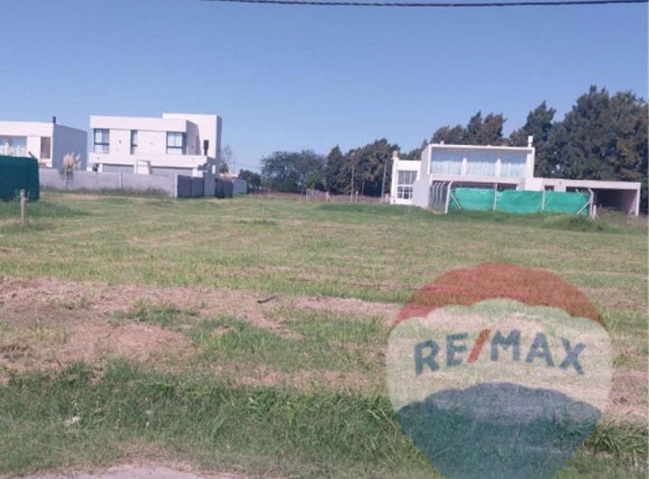 Terreno · 747m²