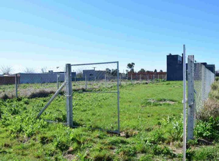 Terreno · 600m²