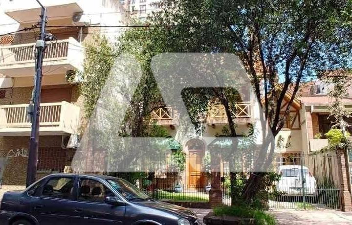 Terreno · 330m²