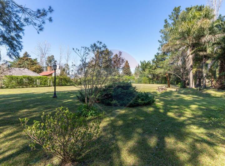 Terreno · 2375m²