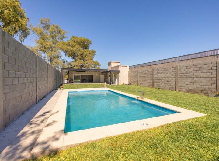 Terreno · 711m²