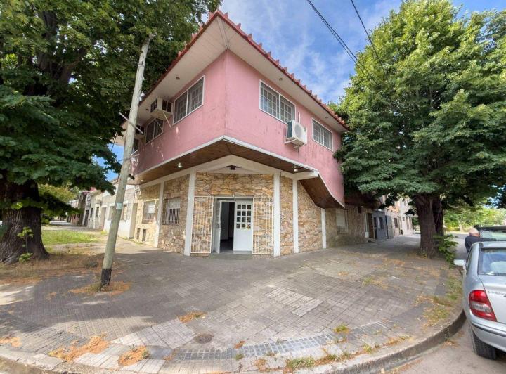 Local comercial · 135m²