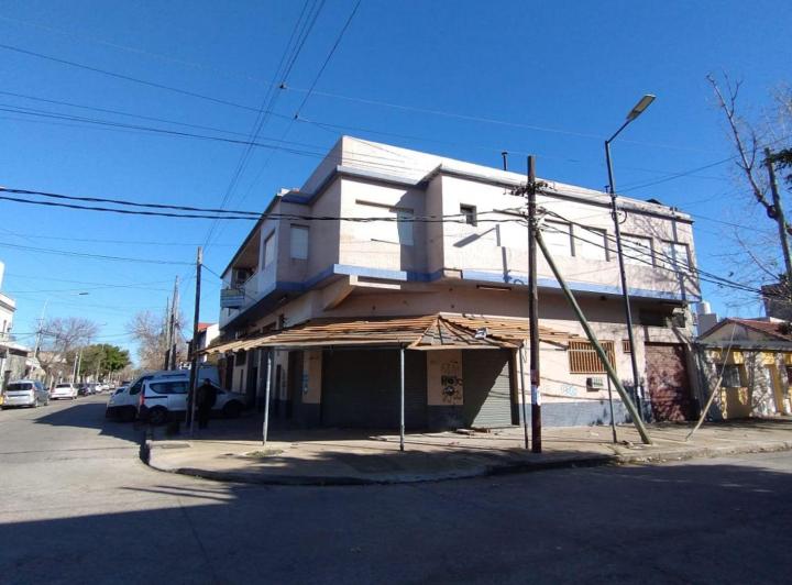 Local comercial · 190m² · 1 Cochera