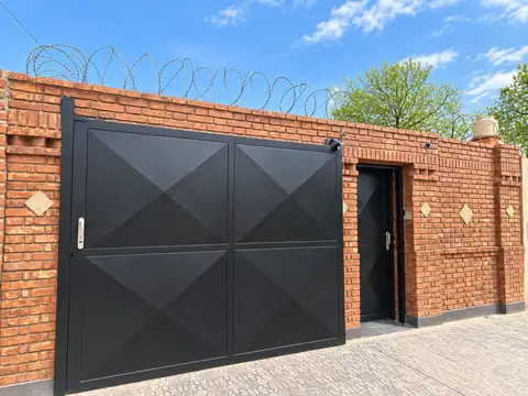 Venta de casa en las heras 3 dormitorios