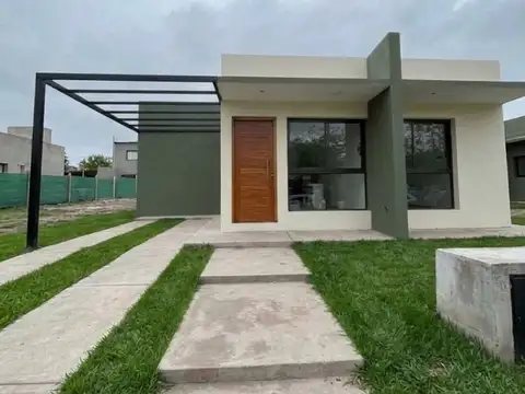 Venta bº privado casa 3 hab 2 baños (1 en suite)