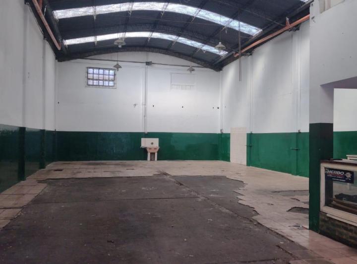 Bodega-Galpón · 230m² · 1 Ambiente