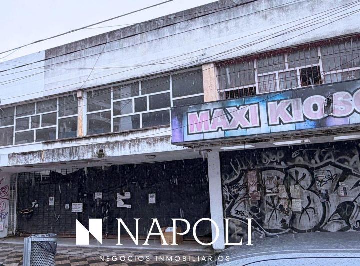 Local comercial · 1010m²