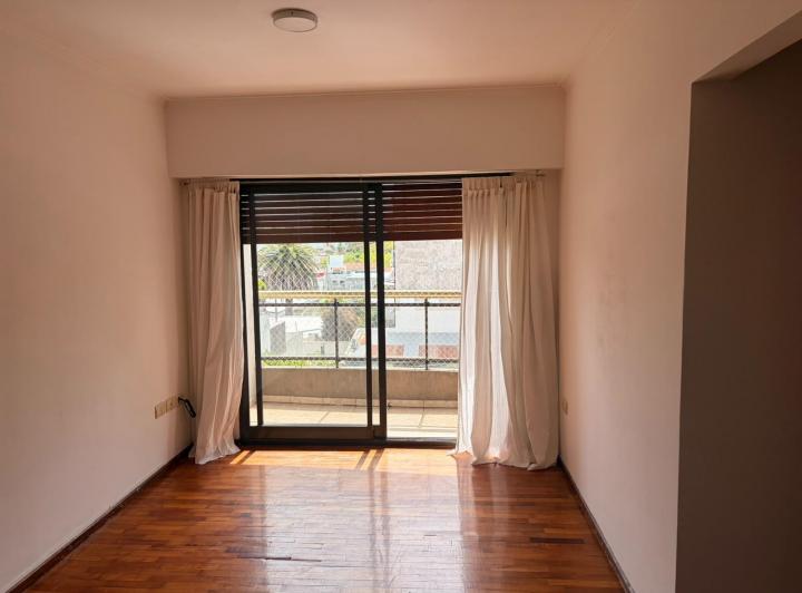 Departamento · 45m² · 2 Ambientes · 1 Cochera