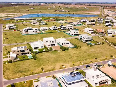 Terreno en Venta en Funes, Rosario