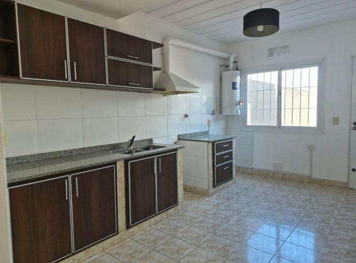 Departamento · 70m² · 3 Ambientes · 1 Cochera