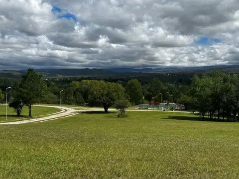 Venta carlos paz golf country club lote 1260m2