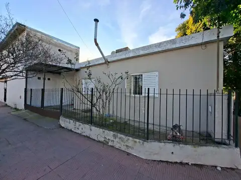 Venta casa 1 dorm mas depto 2 dorm villa adela