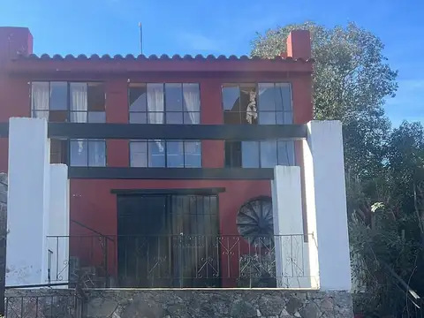 Se vende casa en villa cerro azul