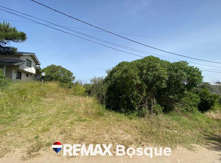 Terreno · 263m²
