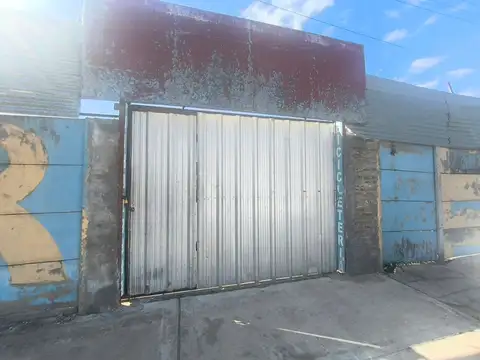 Galpon en venta con 20 cocheras barrio triangulo