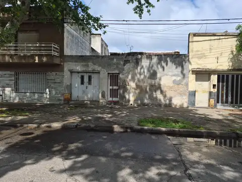 Terreno zona pellegrini y avellaneda