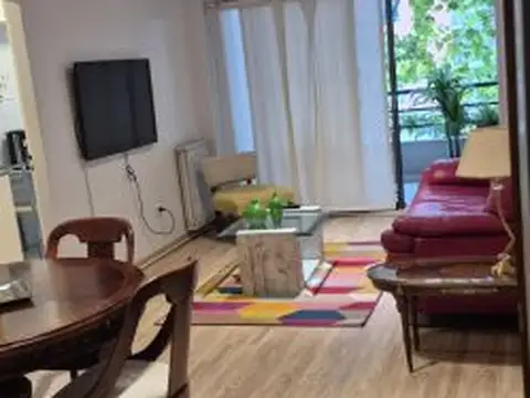 Alquiler temporario de departamento 3 ambientes en godoy cruz y cerviño