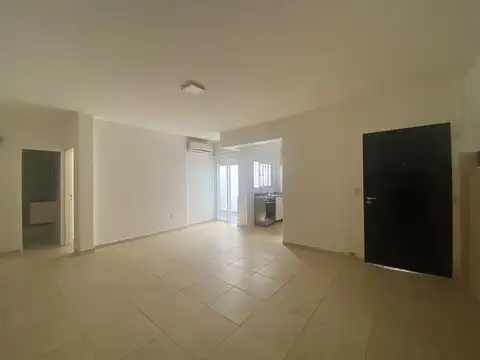 Alquiler ph 2 ambientes liniers con patio