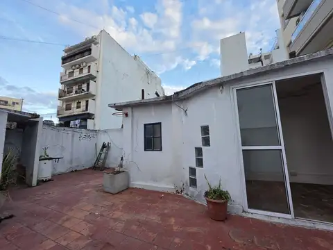 Eduardo acevedo 365 1er piso 2 ambientes con terraza y quincho