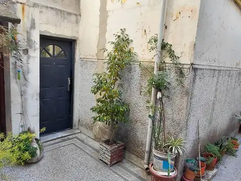 Venta ph 2 amb a reciclar ubicacion estrategica