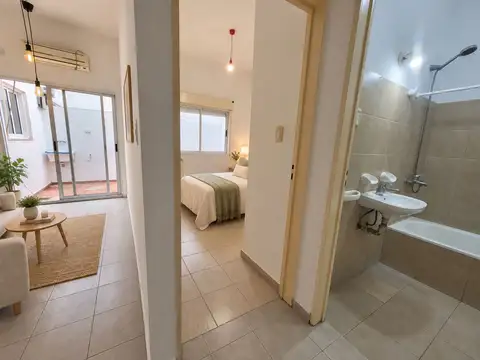 Venta ph 2 amb. con patio en villa santa rita