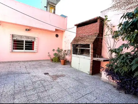 Venta casa lote propio 3amb.coch parque avellaneda