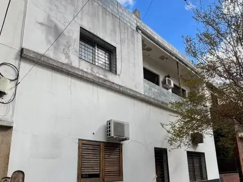 Casa/lote en venta – excelente potencial constructivo. villa luro
