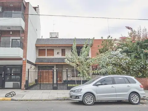 Impecable casa en villa devoto