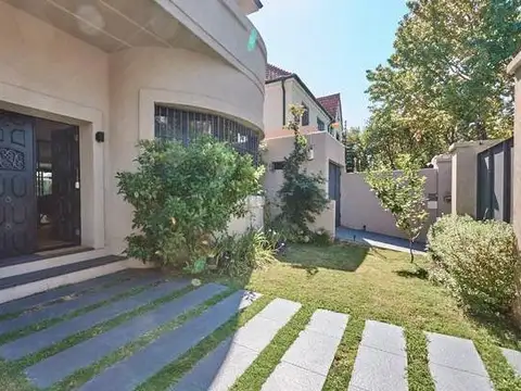 Casa en venta en belgrano r