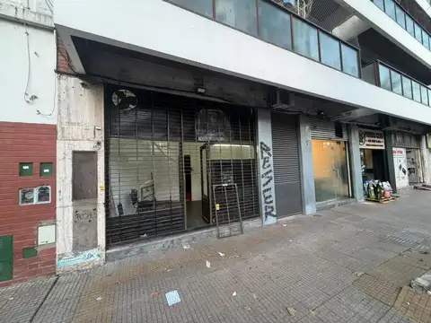 Local en av. san isidro labrador al 4165