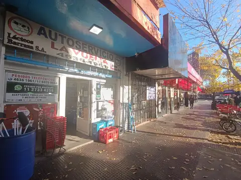 Local comercial en alquiler con fondo de comercio incluido unicamente