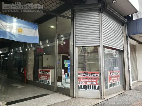 Alquiler local, galeria le boulevard, transito peatonal. sotano. plaza flores. av. rivadavia 6700.