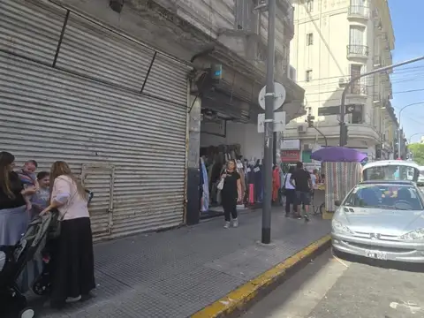 Local en alquiler balvanera zona comercial