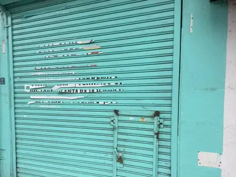 Venta de local en liniers